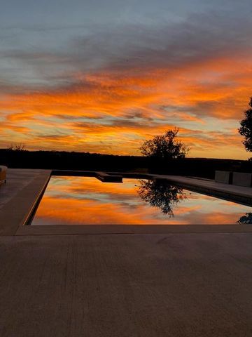 343 Pug Rippy RD, Dripping Springs, TX 78620