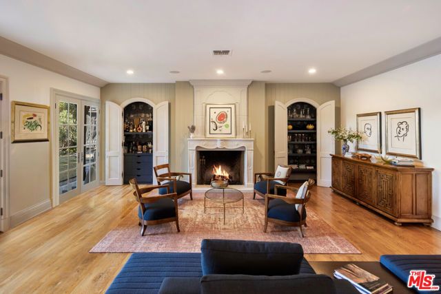 4155 Green Meadow Court, Encino (los Angeles), CA 91316