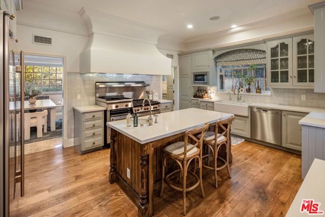 4155 Green Meadow Court, Encino (los Angeles), CA 91316