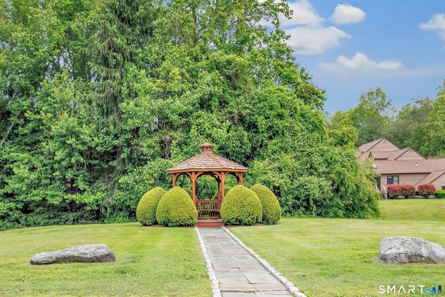 4 Rolling Ridge Road 4, Monroe, CT 06468