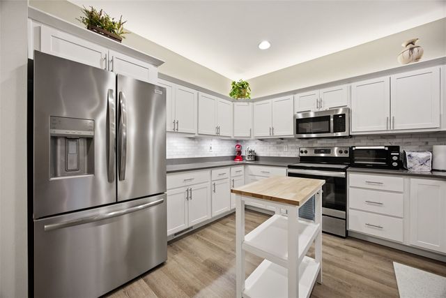 1339 Truman Court NE B, Cedar Rapids, IA 52402