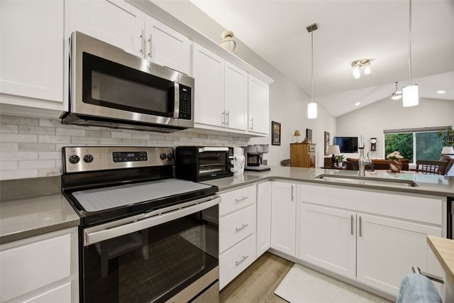 1339 Truman Court NE B, Cedar Rapids, IA 52402