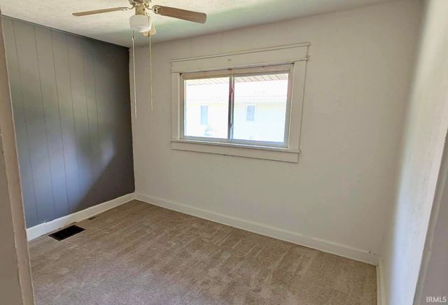 1106 S Madison Street, Bloomington, IN 47403