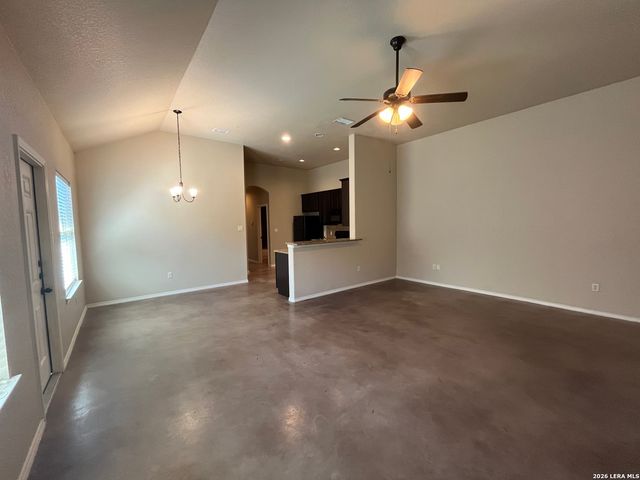 168 JOANNE CV, New Braunfels, TX 78130