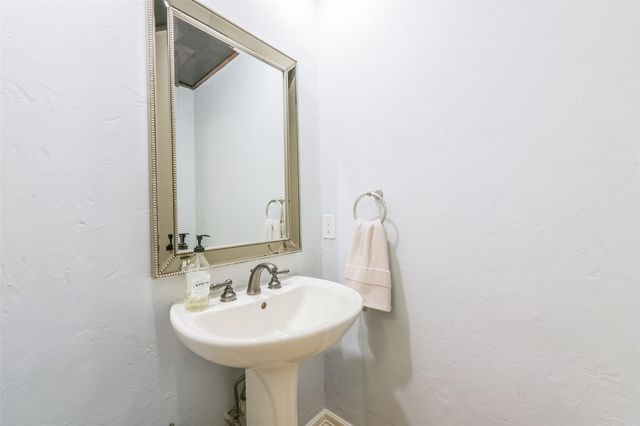 2415 Stoney Brook Drive, Houston, TX 77063
