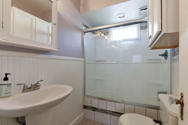 1342 S Kimbrough Avenue, Springfield, MO 65807