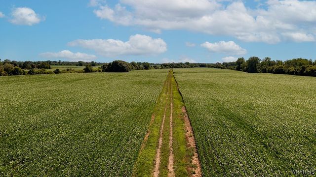 468 Lake Street, Wilson, NY 14172