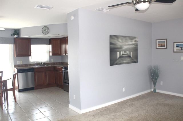 12400 PARK BLVD 206, Seminole, FL 33772