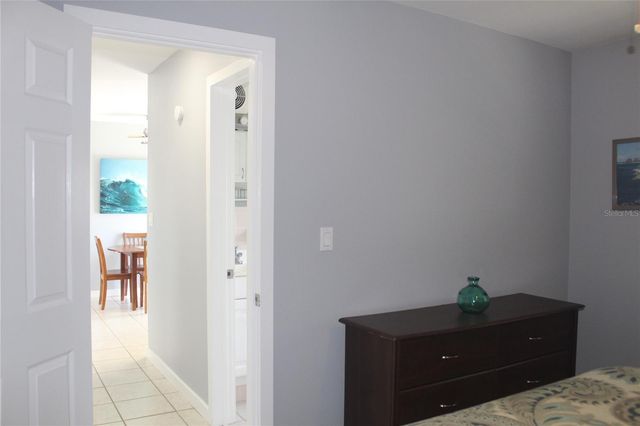 12400 PARK BLVD 206, Seminole, FL 33772