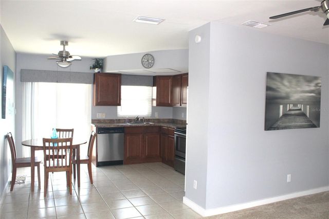 12400 PARK BLVD 206, Seminole, FL 33772
