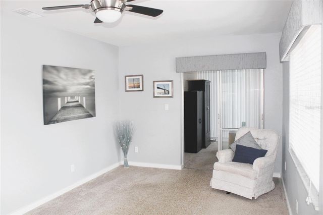 12400 PARK BLVD 206, Seminole, FL 33772