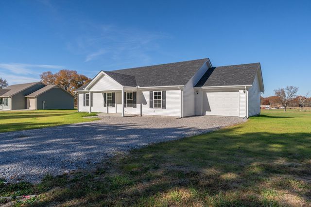 1585 Paynes Church Rd, Winchester, TN 37398