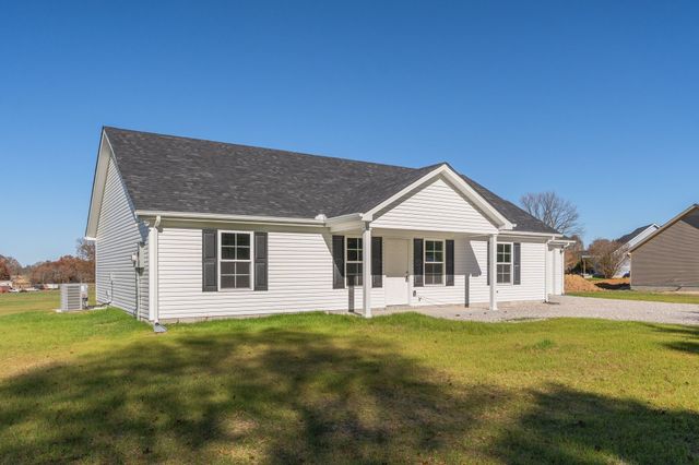 1585 Paynes Church Rd, Winchester, TN 37398