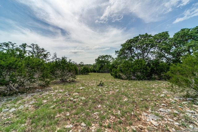 645 Arthur Ave, Fredericksburg, TX 78624