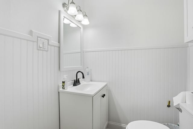 38W311 IL Route 64 Hwy, St. Charles, IL 60175