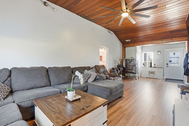 38W311 IL Route 64 Hwy, St. Charles, IL 60175