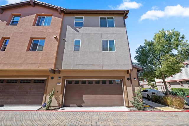 2770 Sparta Rd 16, Chula Vista, CA 91915