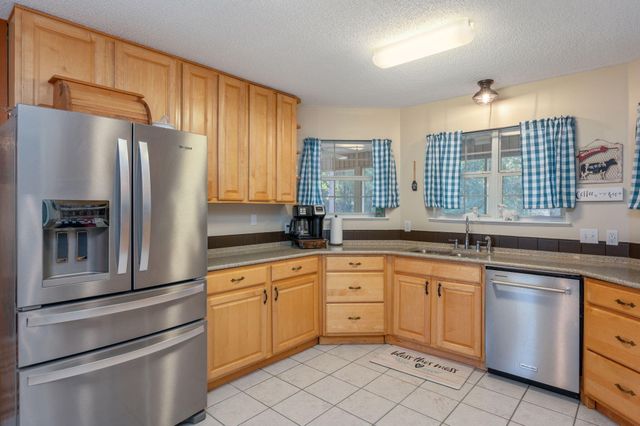 6100 W Dogwood Drive, Crestview, FL 32536