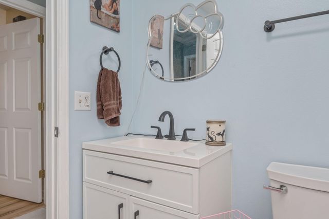 6100 W Dogwood Drive, Crestview, FL 32536