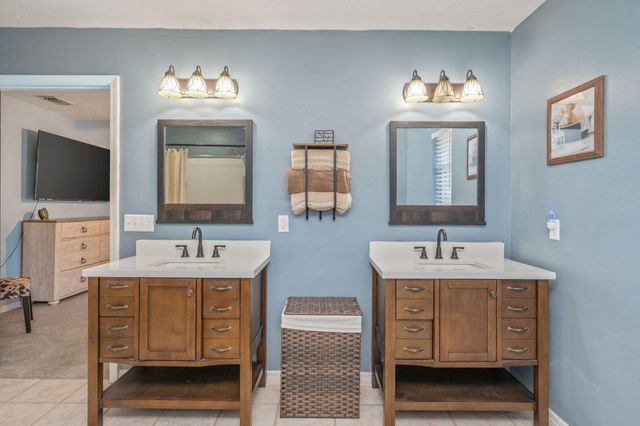 6100 W Dogwood Drive, Crestview, FL 32536