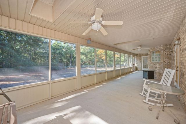 6100 W Dogwood Drive, Crestview, FL 32536