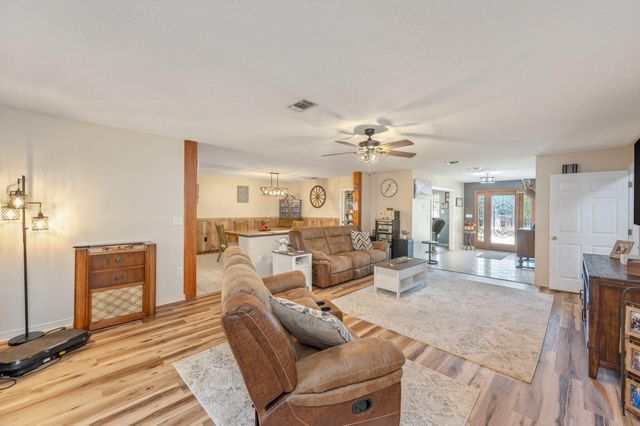 6100 W Dogwood Drive, Crestview, FL 32536