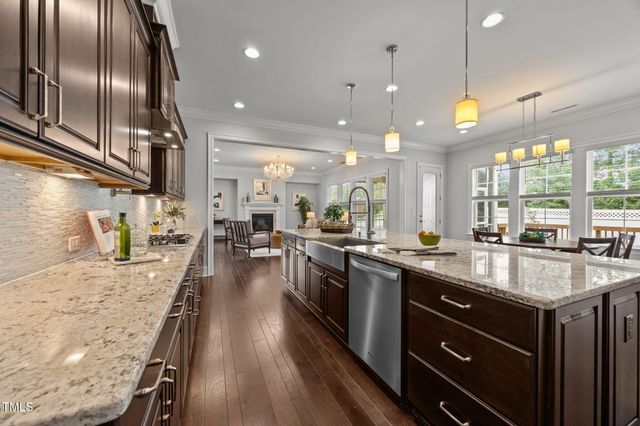 440 Creekhurst Place, Cary, NC 27519