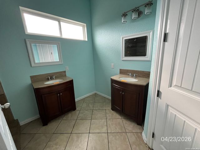 2250 GOLF DR, Spring Branch, TX 78070