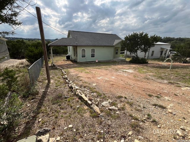 2250 GOLF DR, Spring Branch, TX 78070