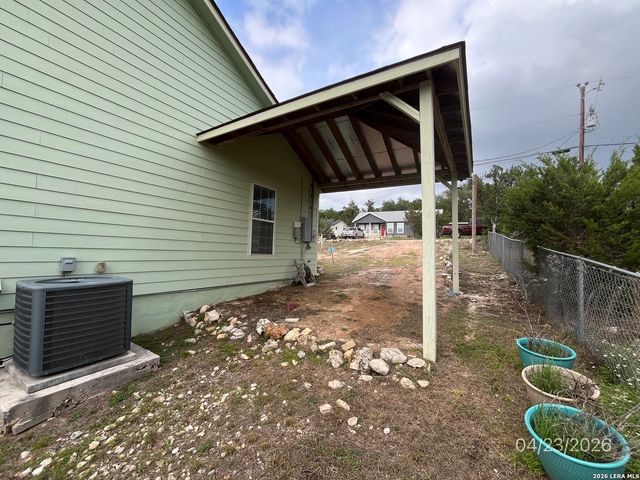 2250 GOLF DR, Spring Branch, TX 78070