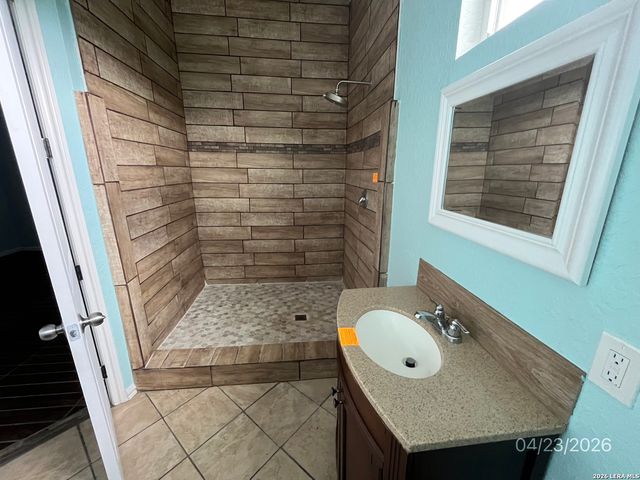 2250 GOLF DR, Spring Branch, TX 78070