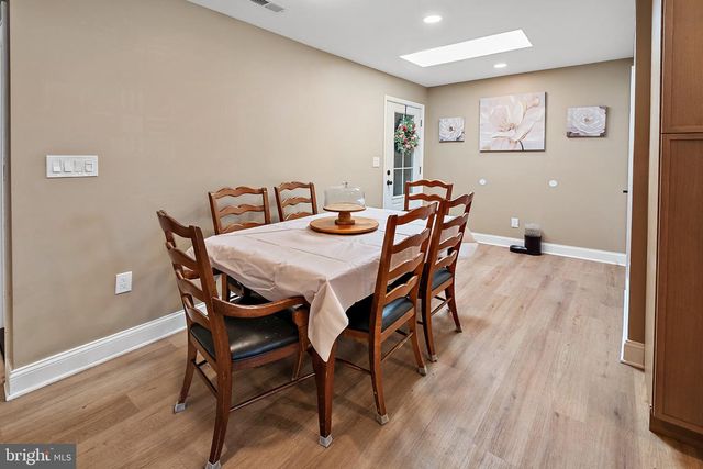56 GRIDIRON RD, Levittown, PA 19057