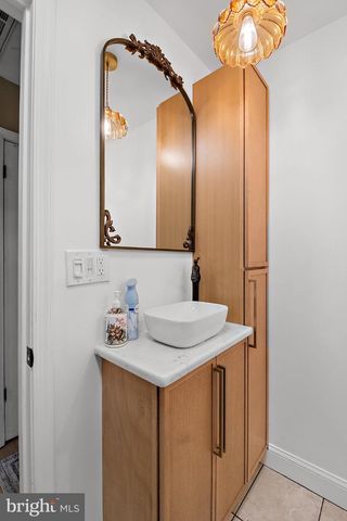 56 GRIDIRON RD, Levittown, PA 19057