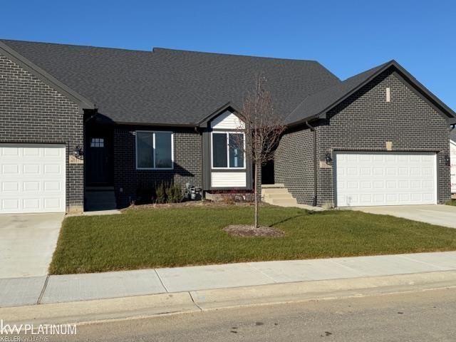 26177 Juliagrove Lane, Chesterfield Twp, MI 48051