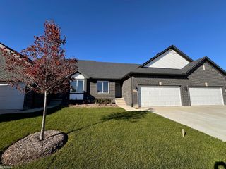 26177 Juliagrove Lane, Chesterfield Twp, MI 48051