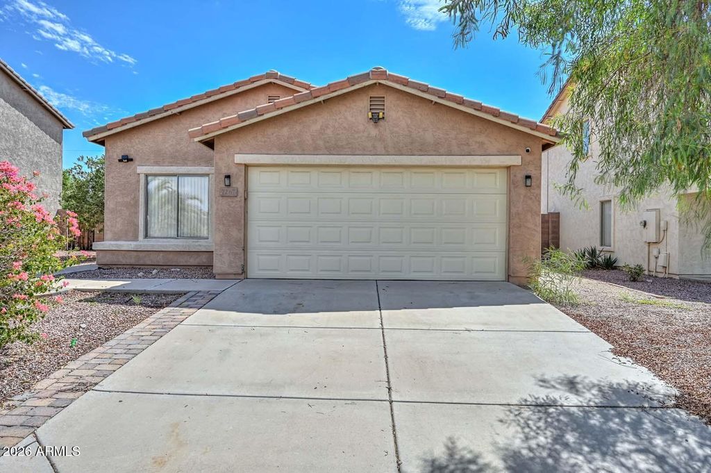 7267 S SUNRISE Way, Buckeye, AZ 85326