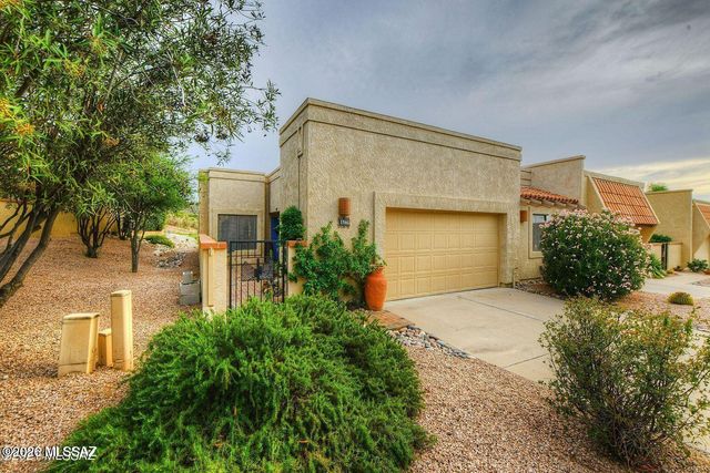 1184 E Camino Diestro, Oro Valley, AZ 85704