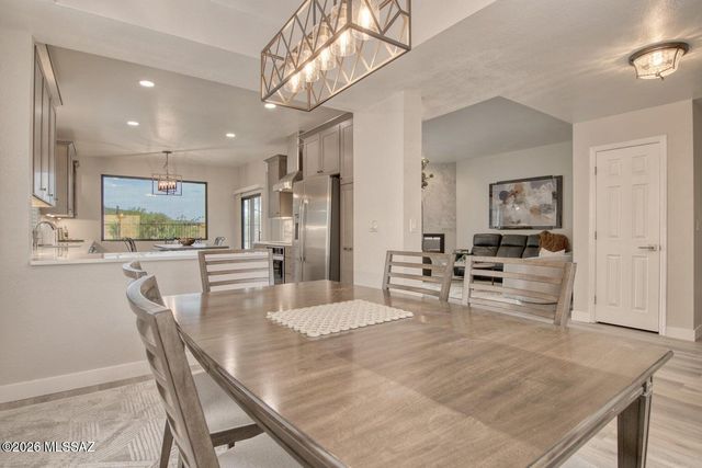 1184 E Camino Diestro, Oro Valley, AZ 85704