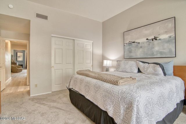 1184 E Camino Diestro, Oro Valley, AZ 85704