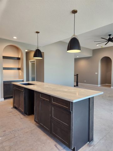 2912 NW Fairfield Court, Ankeny, IA 50023