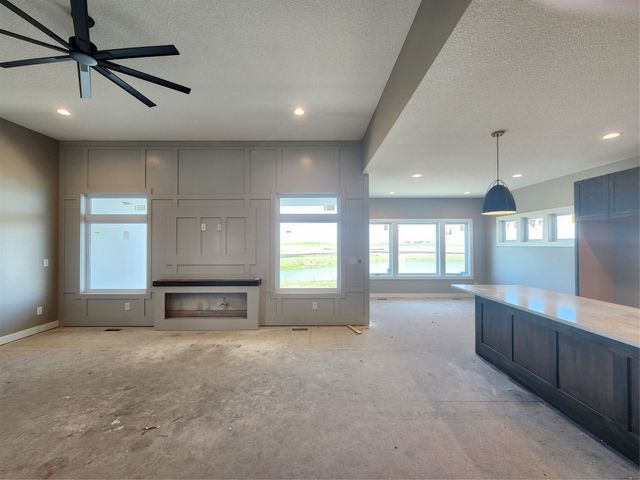 2912 NW Fairfield Court, Ankeny, IA 50023