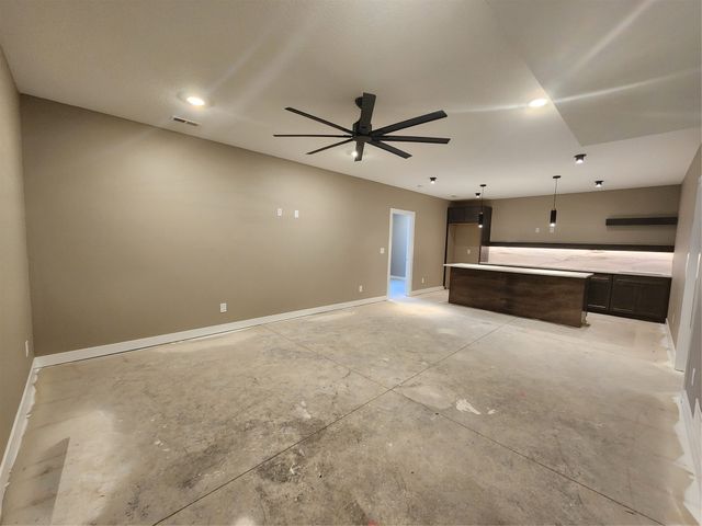 2912 NW Fairfield Court, Ankeny, IA 50023