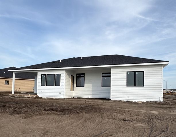2912 NW Fairfield Court, Ankeny, IA 50023