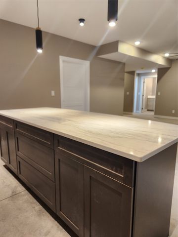 2912 NW Fairfield Court, Ankeny, IA 50023