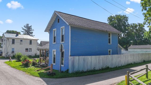 86 Conley Avenue, Newark, OH 43055