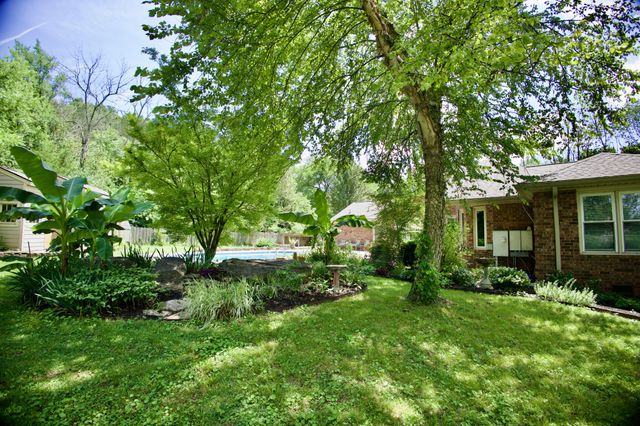 4451 Chandler Rd, Hermitage, TN 37076