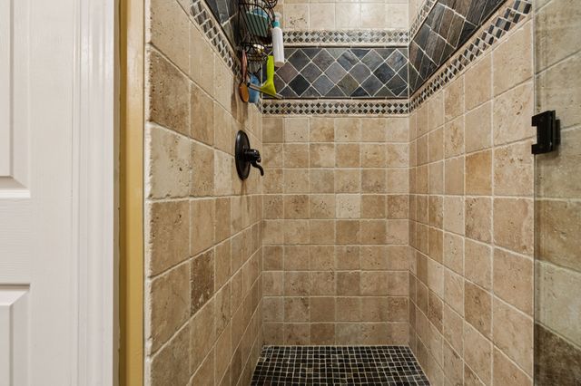 4451 Chandler Rd, Hermitage, TN 37076