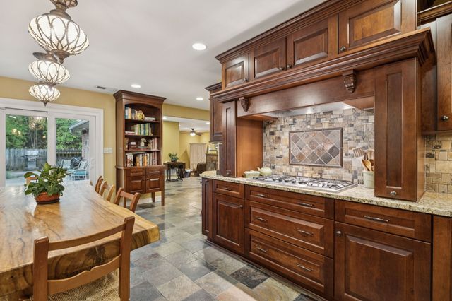 4451 Chandler Rd, Hermitage, TN 37076