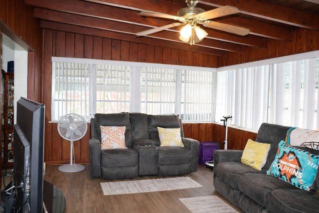 151 NW 49th Avenue, Plantation, FL 33317