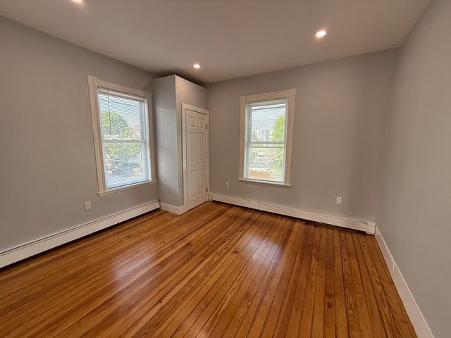 413 Boston St 1R, Lynn, MA 01905